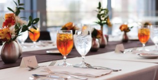DINING DINING