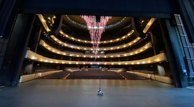 Winspear_Empty_Ghostlight.jpg Winspear_Empty_Ghostlight.jpg